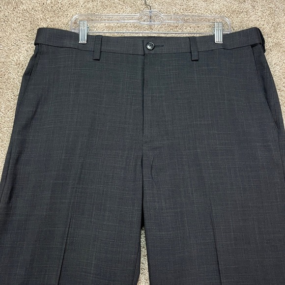 Savane Men's Charcoal Dress Pants 36x32 Straight Leg Stretch Comfort Waist NEW